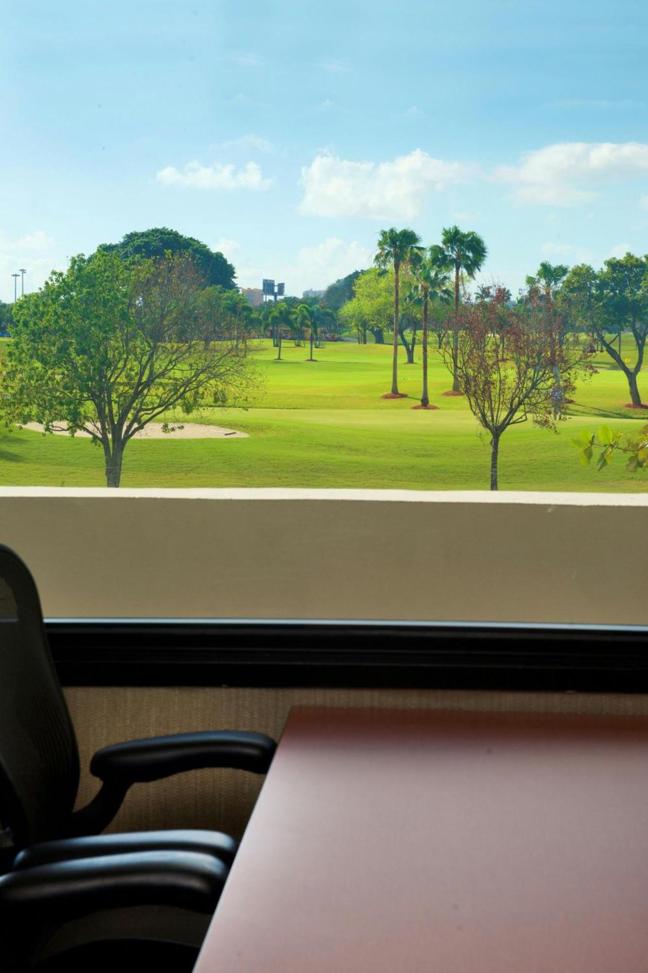 Sheraton Miami Airport Hotel And Executive Meeting Center מראה חיצוני תמונה